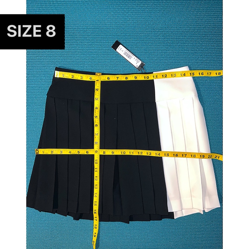 Alice + Olivia Wilcox Pleated Black White Colorblock Combo Mini Skirt - Picture 12 of 16